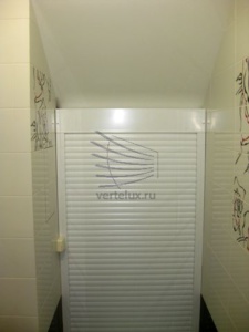 Рольставни для туалета