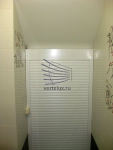 Рольставни в санузел