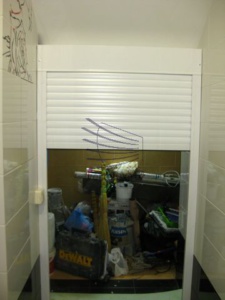 Рольставни в санузел