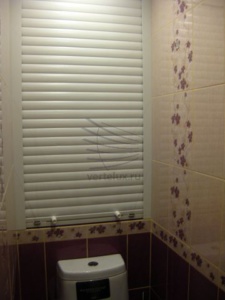 Рольставни в туалет