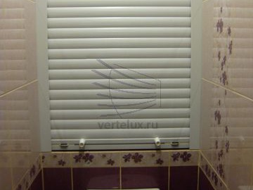 Рольставни в туалет