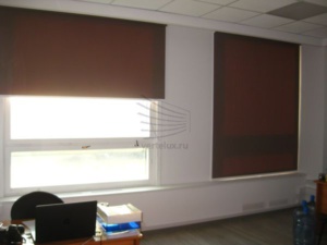 Рулонные шторы больших размеров в телецентре