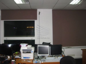 Рулонные шторы больших размеров в телецентре