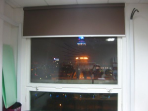 Рулонные шторы больших размеров в телецентре