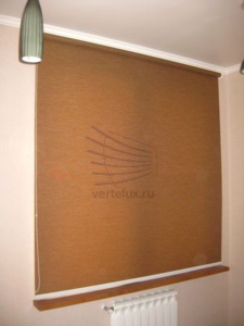 Рулонные шторы в гардеробе