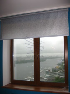 Рулонные шторы в спальне