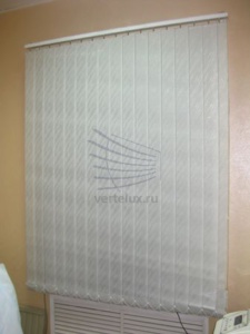 Вертикальные жалюзи в салон красоты