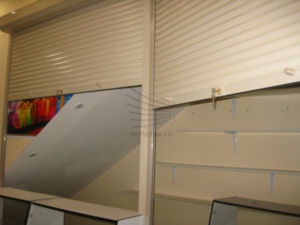 Рольставни в торговом центре