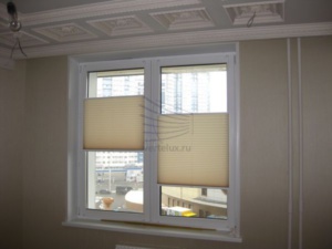 шторы плиссе в спальне