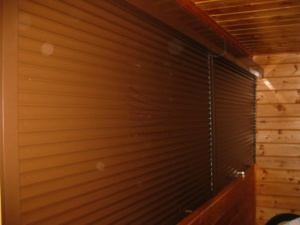 Рольставни на веранду после