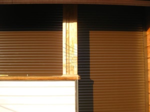 Рольставни на веранду