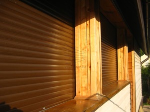 Рольставни на веранду