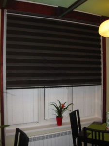 Шторы день-ночь в ресторан