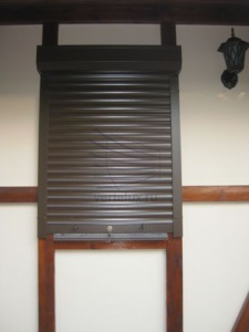 Рольставни в дом