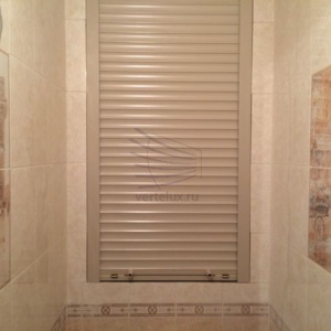 Сантехнические жалюзи после