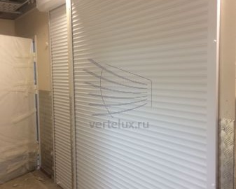 Рольставни в Макдональдс