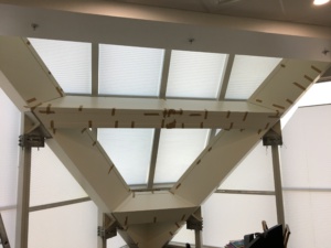 Плиссе с электроприводом сложной формы