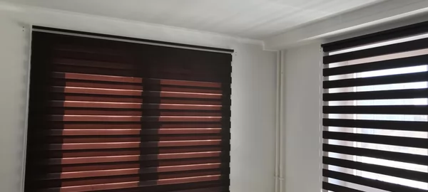 Шторы день ночь коричневые