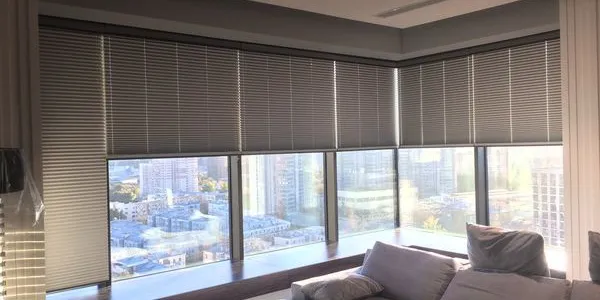 Плиссе с электроприводом